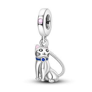 Gatito curioso