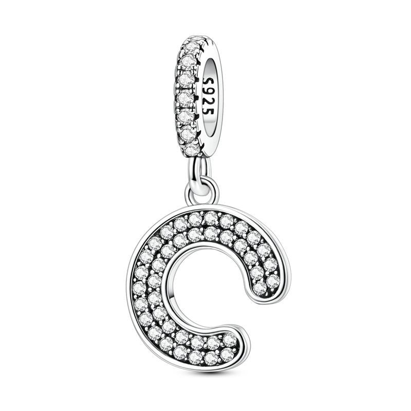 Inicial brillante C