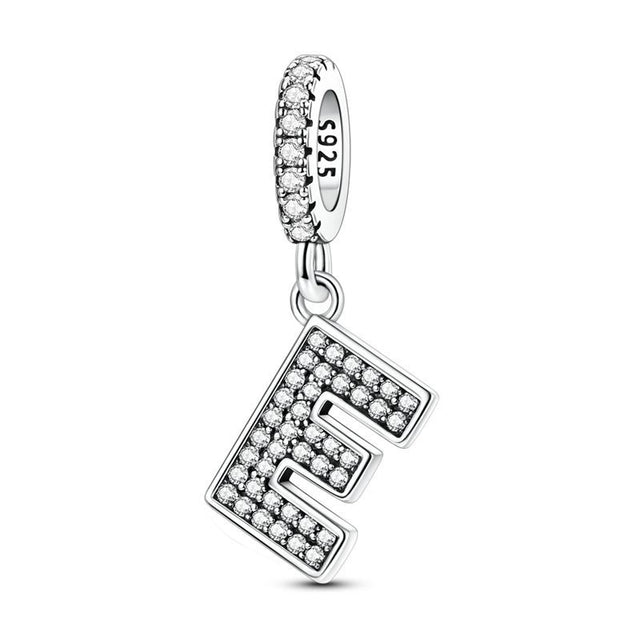 Inicial brillante E