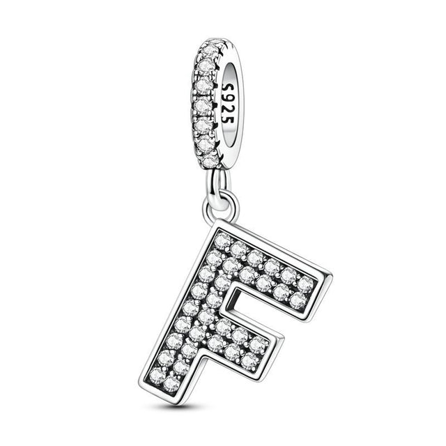 Inicial brillante F