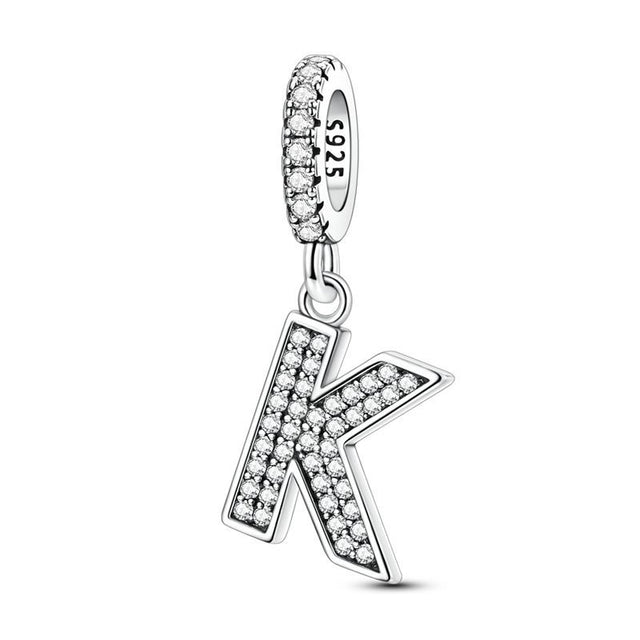 Inicial brillante K