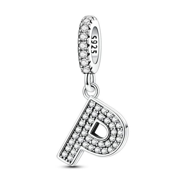 Inicial brillante P