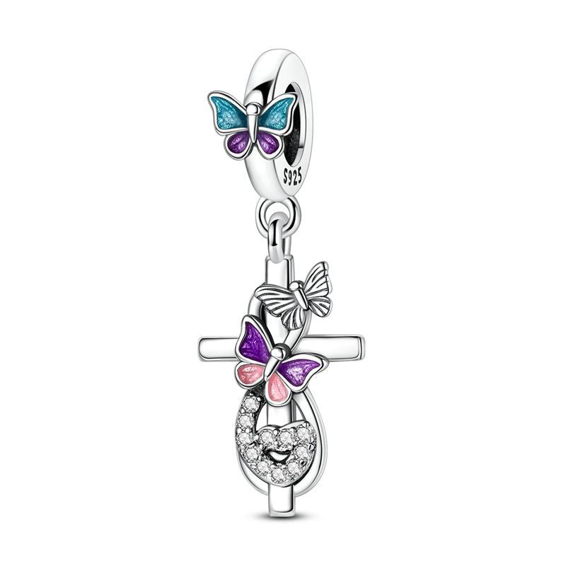 Mariposa y cruz