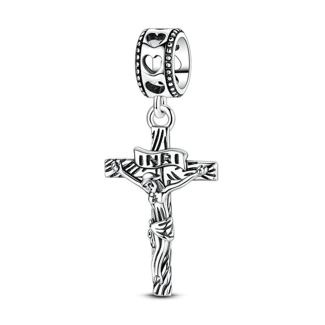 Cruz de Jesús charm