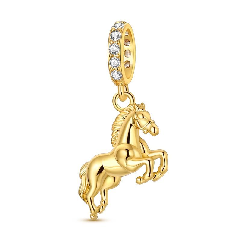 Caballo realista oro