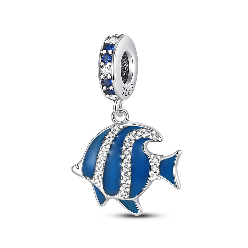 Pez azul luminoso
